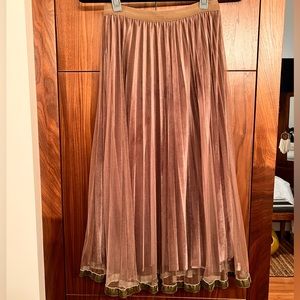 Wish by Anjee midi length skirt size medium Rosie blush color